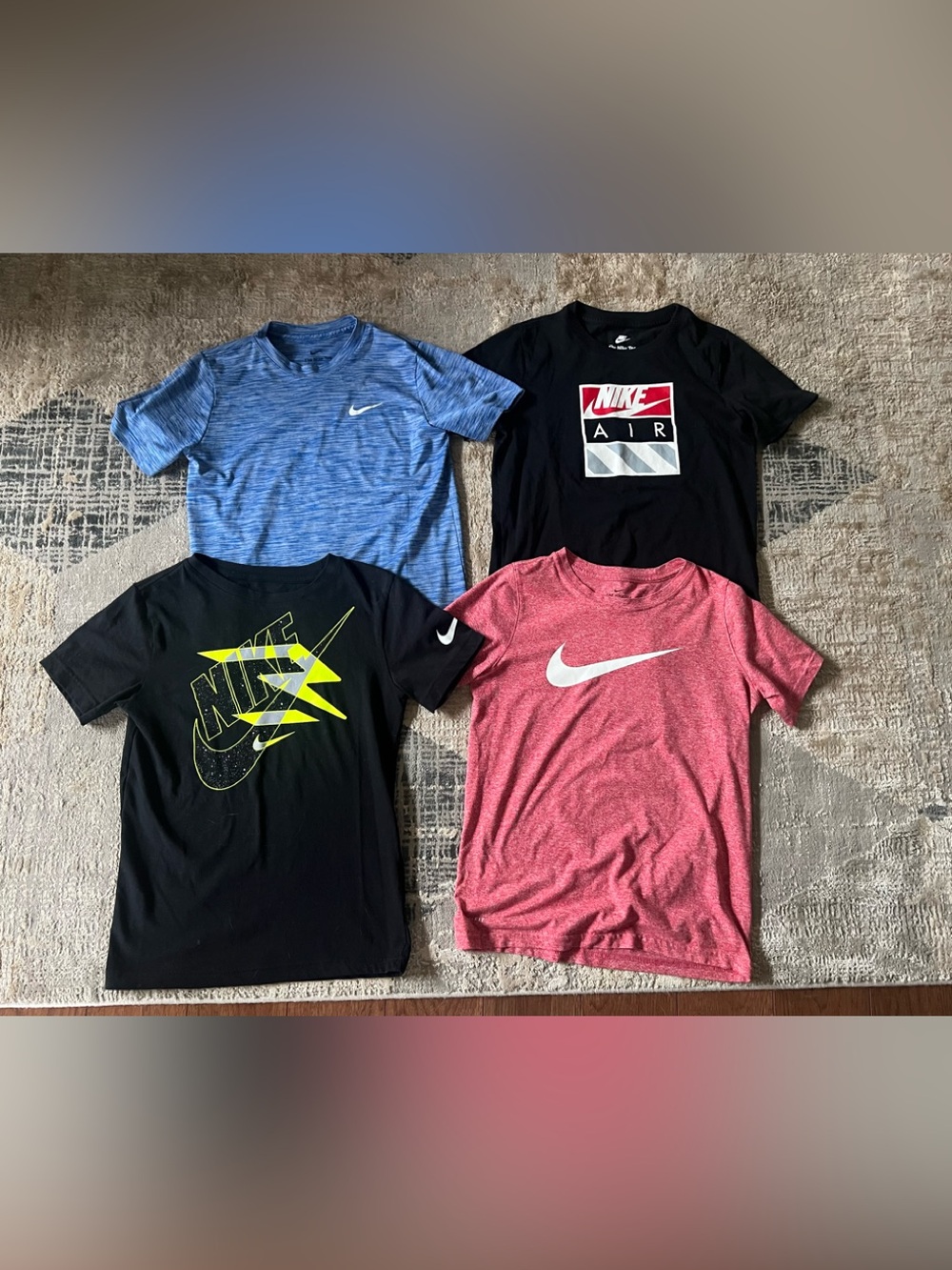 Nike Kids T-Shirt Lot - Medium